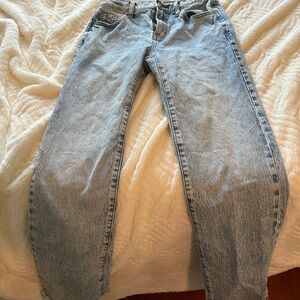 Pacsun: Straight Leg Light Wash Jeans